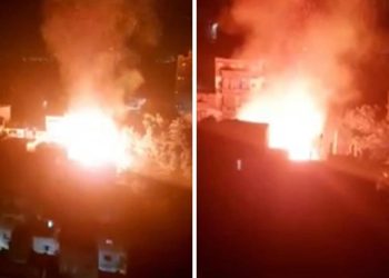 اندلاع حريق هائل بـ جنينة في سوهاج 7
