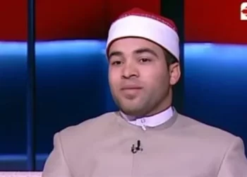 الليلة.. عبدالفتاح مصطفى يستضيف المبتهل إسلام الشيخ في "حلّي ودنك" 1