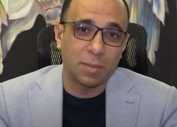 ساحر العمود الفقري.. الإعلام العربي يسلط الضوء على إنجازات الدكتور هاني عبدالجواد | فيديو 6