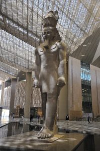 أكد أنه آمن تماما.. وزير السياحة: المتحف المصري الكبير مصمم علميا للتعامل مع مياه الأمطار 3