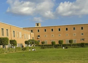 الحكومة تكشف حقيقة إغلاق مدرسة كلية النصر للبنات بالإسكندرية وتسريح الطلاب
