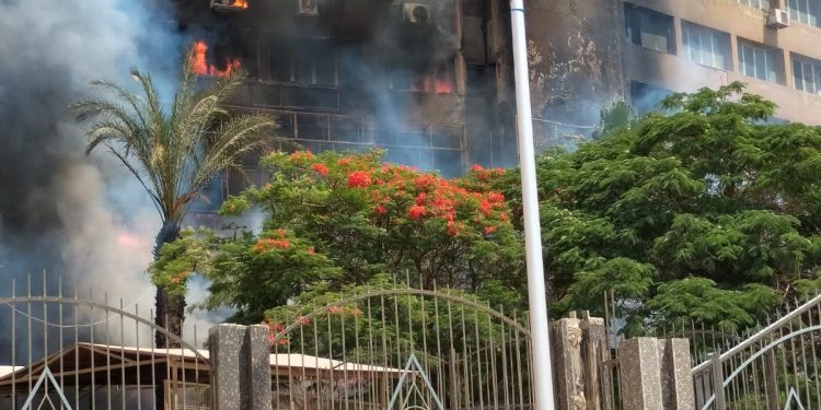 قرار من النيابة العامة بشأن واقعة حريق مبنى مدينة 15 مايو 1