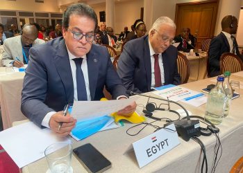 خالد عبدالغفار يشارك وزراء الصحة الأفارقة في مناقشة مسودة مكافحة الأمراض والوقاية من الأوبئة 5