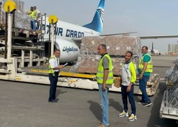 مصر للطيران للشحن الجوي تستأنف رحلاتها لـ مطار معيتيقة بـ ليبيا