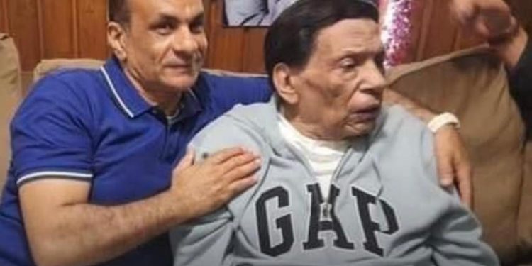 أحدث ظهور لـ الزعيم عادل إمام في عيد ميلاده الـ 83 | صور 1