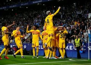 برشلونة يتوج بالدوري الإسباني للمرة الـ27 في تاريخه.. بالفوز على إسبانيول برباعية 2