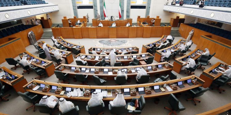 لأول مرة.. غرفة التجارة بـ الكويت تحت رقابة الحكومة في القانون الجديد 1