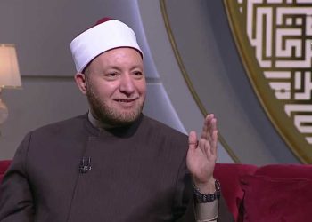 أمين الفتوى: العرب كانوا يحجون قبل الإسلام.. وبعضهم كان يطوف بالكعبة عاريا