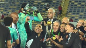 في غياب الخطيب.. الأهلي يحتفل بلقب دوري أبطال أفريقيا 2
