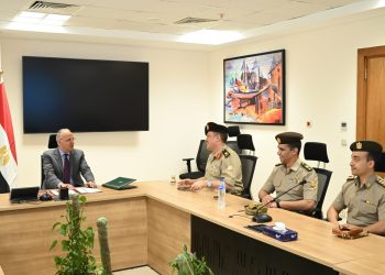 وزير الري يشهد توقيع بروتوكول تعاون بين هيئة المساحة وإدارة المساحة العسكرية