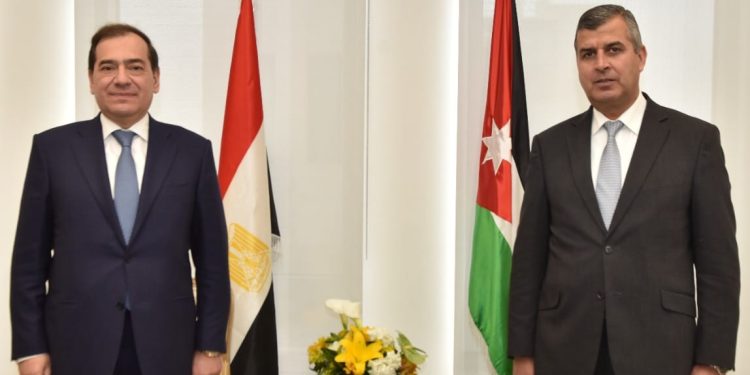وزير البترول ونظيره الأردني يشهدان توقيع اتفاقيتي تعاون و شراكة في الغاز الطبيعي