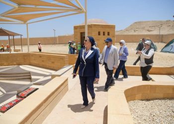 وزيرة البيئة تفتح أول نادي للعلوم بمحمية قبة الحسنة بمدينة 6 أكتوبر