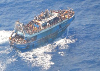 معظمهم مصريين.. الصور الأولى لمركب الهجرة غير الشرعية الغارقة قبالة سواحل اليونان 2