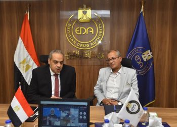 هيئة الدواء المصرية توقع اتفاقية تعاون مع دستور الأدوية الأمريكية