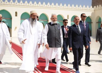 رئيس وزراء الهند يزور مسجد الحاكم بأمر الله في القاهرة 2