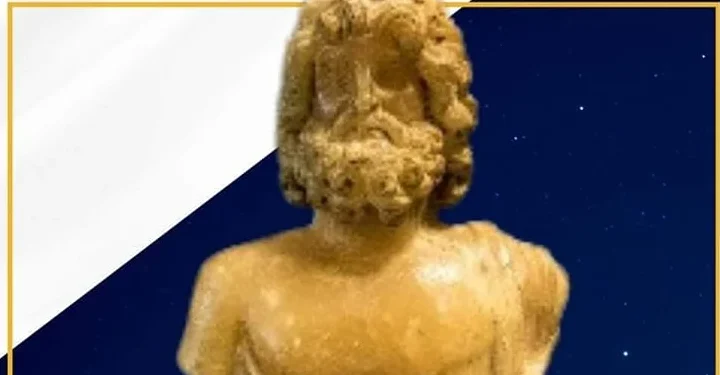 متحف مطار القاهرة الدولي يعلن عرض تمثال للإله زيوس من الألباستر 1