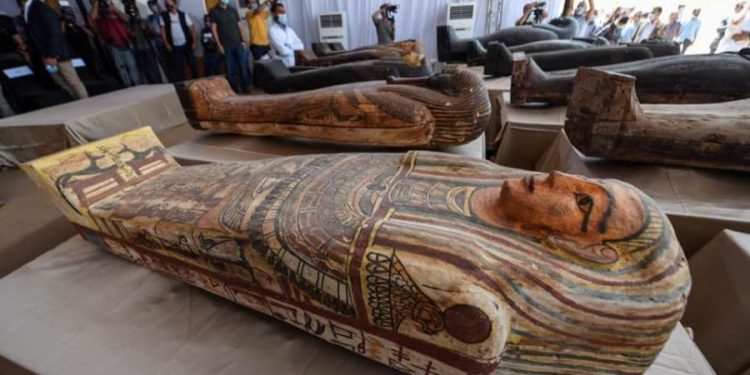 حقيقة نقل قطع أثرية من أحد المتاحف المصرية للفحص والتصوير المقطعي خارج البلاد