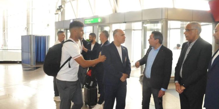 جمال علام يحفز بعثة المنتخب الأولمبي بمطار القاهرة قبل السفر إلى الرباط 1