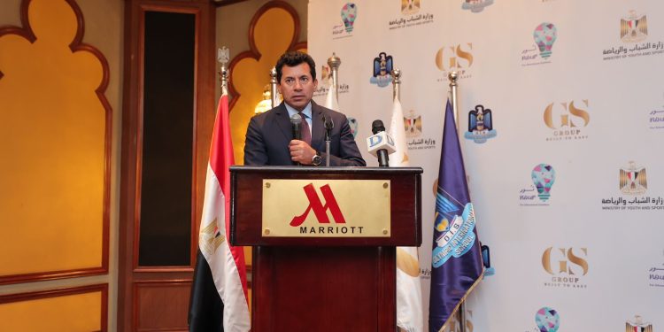أشرف صبحي : كل الدعم والمساندة للمنتخبات المصرية والجماهير 1