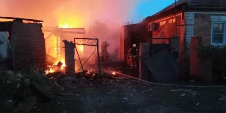 أوكرانيا تهاجم.. اشتعال النيران في منشأة للطاقة الروسية 1