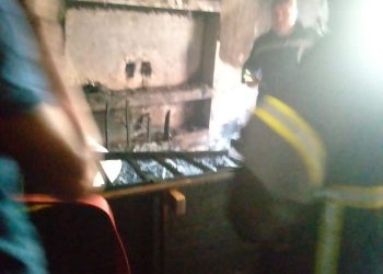 مصرع الزوجين واختناق 3 أبناء.. تفاصيل جديدة في حريق شقة فيصل 4