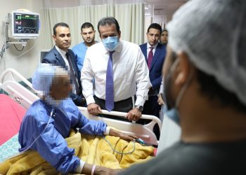 وزير الصحة يشيد بمستوى الخدمات بمستشفى طامية المركزى خلال تفقده حملة 100 يوم صحة