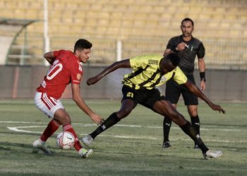 محمد شريف يحرز الهدف الثاني للأهلي أمام المقاولون 1