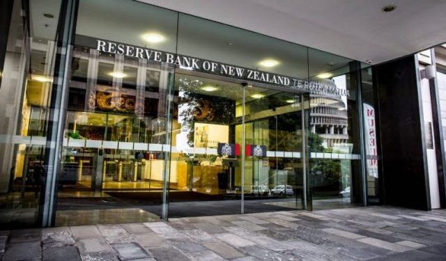 عاجل| البنك المركزي النيوزيلندي يثبت سعر الفائدة عند 5.5%