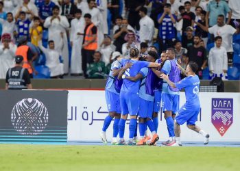 الهلال ينفرد بصدارة الدوري السعودي بالفوز على الشباب 5