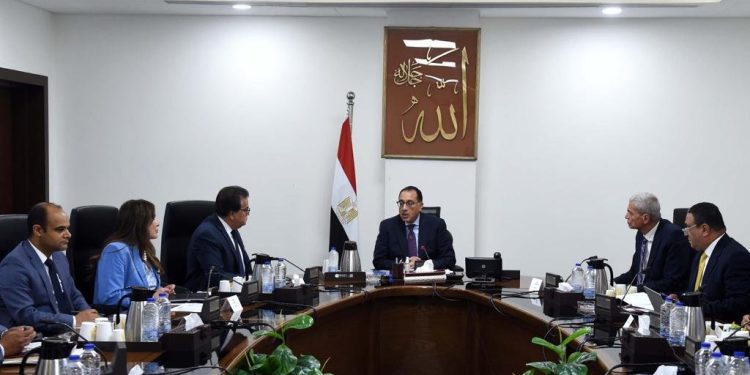 تأمين احتياجات مصر من الأدوية الاستراتيجية لمدة 4 أشهر 1