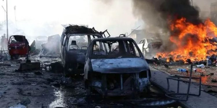 عاجل | مصرع وإصابة 58 شخص في انفجار سيارة مفخخة بالصومال
