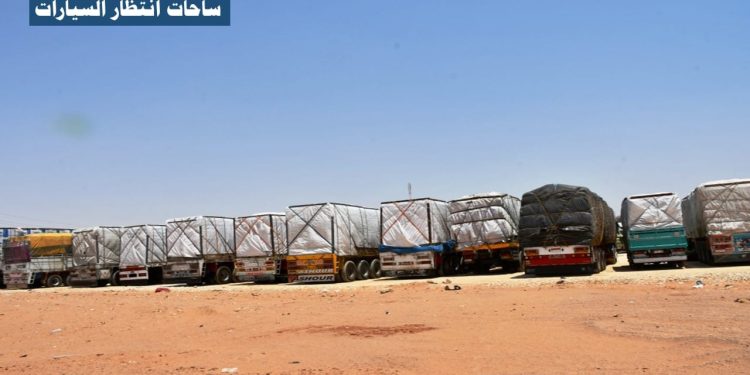 لمنع تكدس الشاحنات..النقل تنشئ منطقتين لوجستيتين على الحدود مع السودان 1