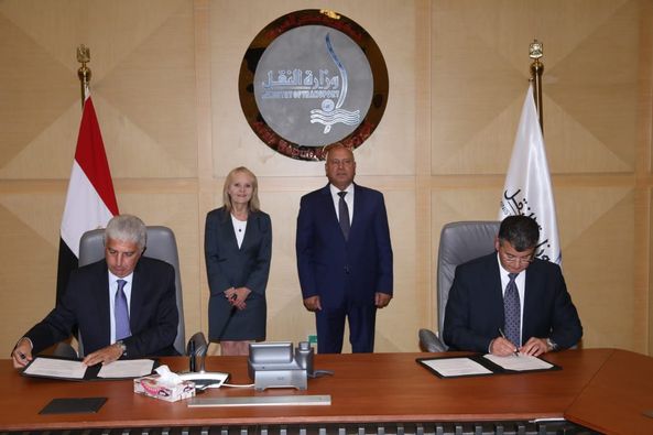 وزير النقل: تنفيذ خط مترو أبوقير يأتى ضمن الإهتمام الرئاسي بمحافظة الأسكندرية 2