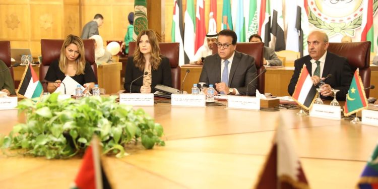 وزير الصحة: مصر من أول الدول تنبيها لتأثير تغير المناخ على الرعاية الصحية