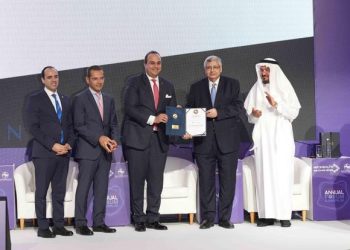 الرعاية الصحية: مصر تفوز بالجائزة البلاتينية فى "قيادة الصحة الرقمية" على مستوى الوطن العربي 7