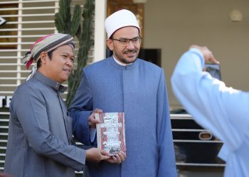 مجلس حكماء المسلمين بإندونيسيا يواصل فعالياته في جزيرة لومبوك 1