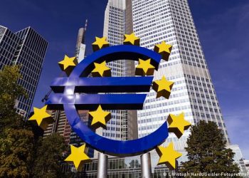 إسبانيا تدعو البنك المركزي الأوروبي للإنهاء الفوري لسياسة التشديد النقدي 2