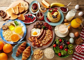 طبيب: تناول وجبة الإفطار قبل الثامنة صباحا يمنع الإصابة بالسكر 4