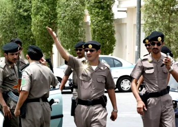 «اتريقوا على الشرطة».. القبض على 7 أشخاص بسبب السخرية من الامن السعودي