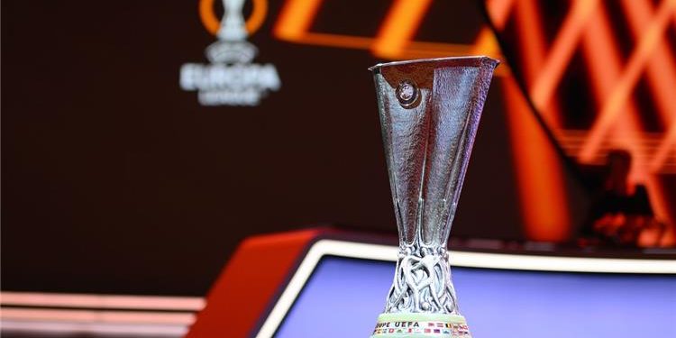 سحب قرعة دور المجموعات لبطولة الدوري الأوروبي لكرة القدم 1