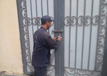 غلق وتشميع 31 وحدة سكنية مخالفة بمدينة العاشر من رمضان 5