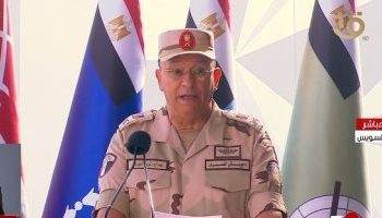 قائد الجيش الثالث الميداني: المشروعات القومية العملاقة التي يتم تنفيذها في كل ربوع مصر تهدف في مقامها الأول لتغيير واقع الحياة