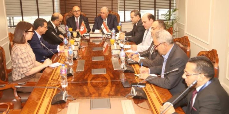 القصير يبحث مع وزير الفلاحة التونسي دفع آليات تعزيز التعاون بين البلدين