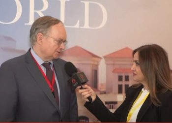 سفير الاتحاد الأوروبي بمصر: قمة القاهرة للسلام جاءت في موعدها لبحث حلول الأزمة