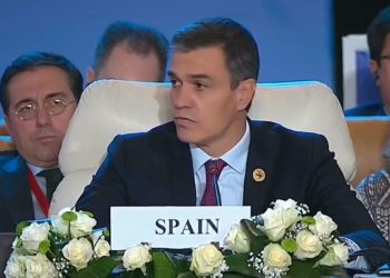 عاجل | رئيس وزراء إسبانيا: يجب التوقف الفوري للعمليات العسكرية وضمان وصول المساعدات لـ غزة