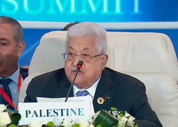 رئيس فلسطين: لن نقبل تهجير الفلسطنيين وسنصمد على أرضنا