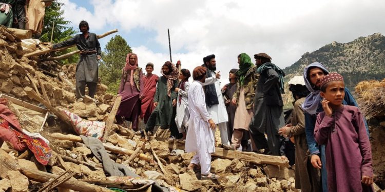 مصر تعزى أفغانستان في ضحايا الزلزال المدمر