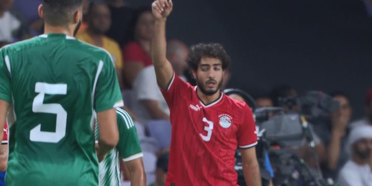 نجم الأهلي: طرد محمد هاني جاء لمصلحة منتخب مصر 1