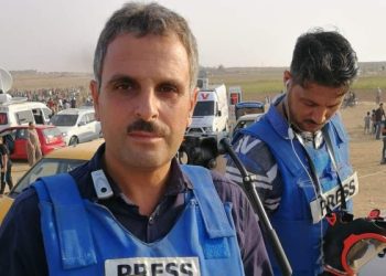الصحفي الفلسطيني محمد أبو حطب