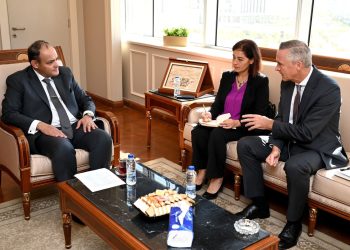 وزير التجارة يبحث مع الغرفة العربية الألمانية سبل تعزيز التعاون بين مصر وألمانيا